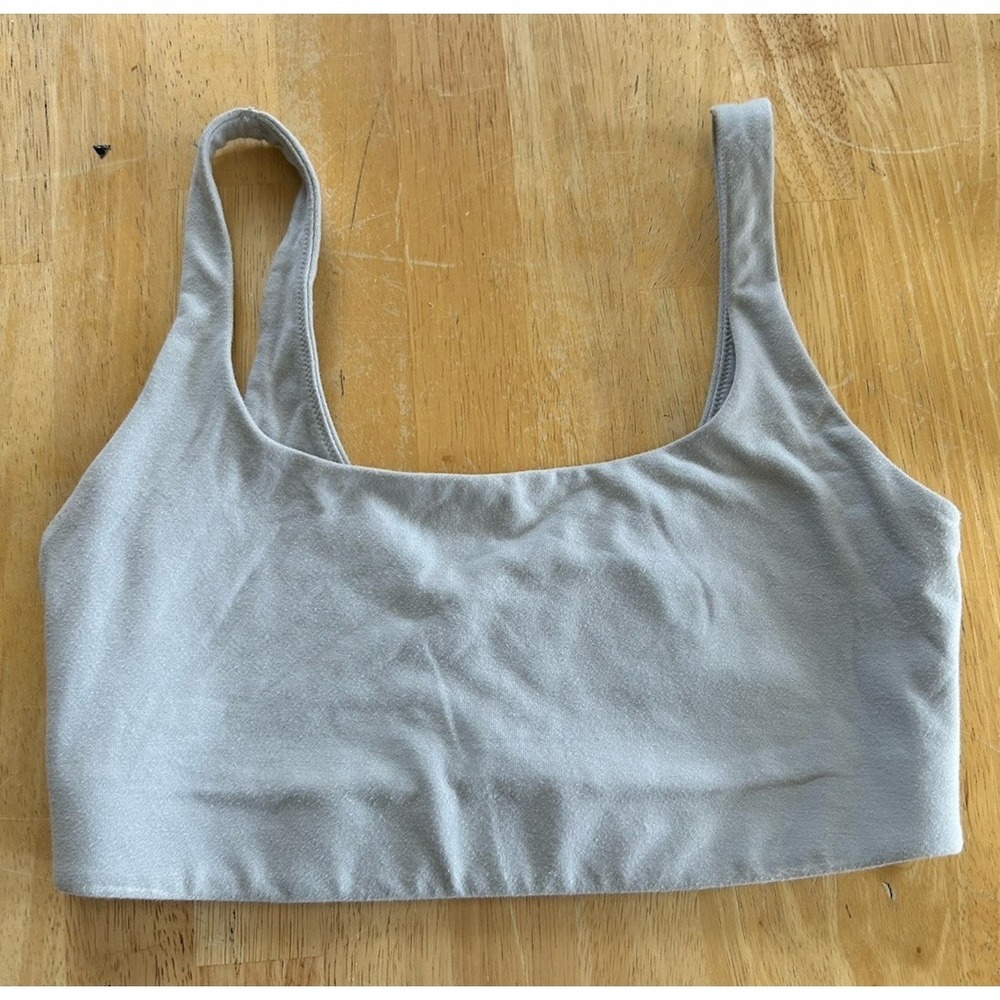 Women's Victoria Secret Gray Sports Bra Size M Athleisure Workout Running